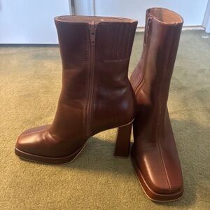 Steve Madden Brown Heeled Boots